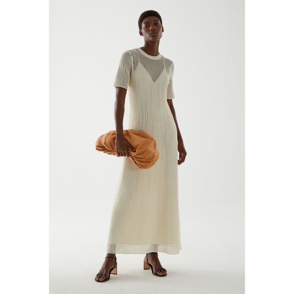 COS  KNITTED PAPER DRESS - Slip not included